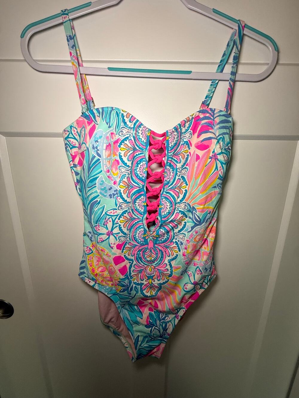 Lilly Pulitzer One Piece Swimsuit Size 6 Tropical Floral Pink Lace Up Strappy